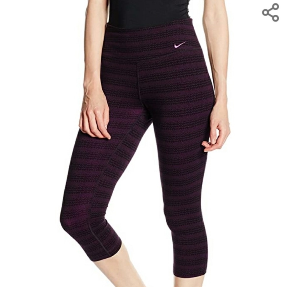 Nike Dri Fit Capri Leggings